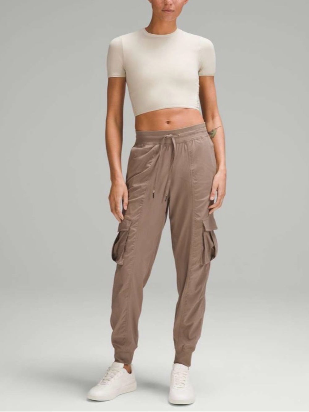 EUC 🍋 Lululemon Dance Studio Relaxed-Fit Mid-Rise Cargo Jogger
